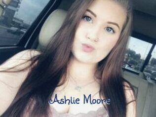 Ashlie_Moore