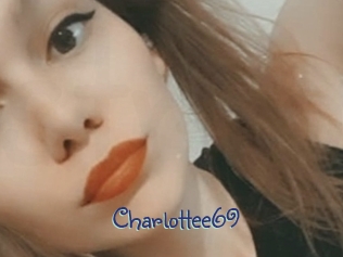 Charlottee69