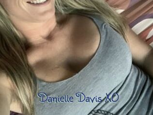 Danielle_Davis_XO