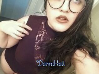 Danni_Hall