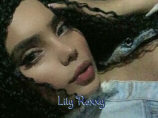 Lily_Roxxy