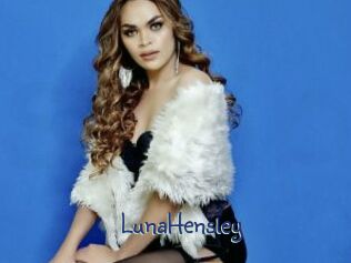 LunaHensley