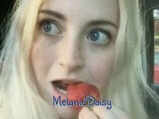 Melanie_Daisy