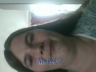 Mieke69