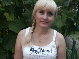 ShyBlond