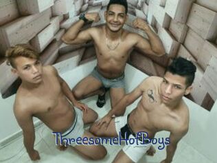 ThreesomeHotBoys